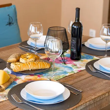 Teza, Amazing View *