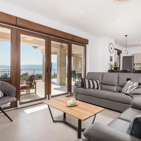 Teza, Amazing View Βίλα *