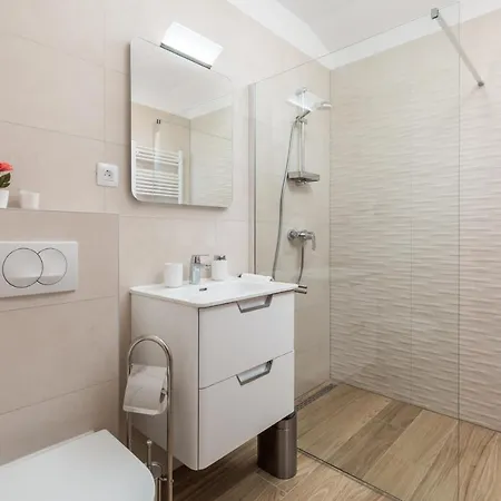 Βίλα Teza, Amazing View