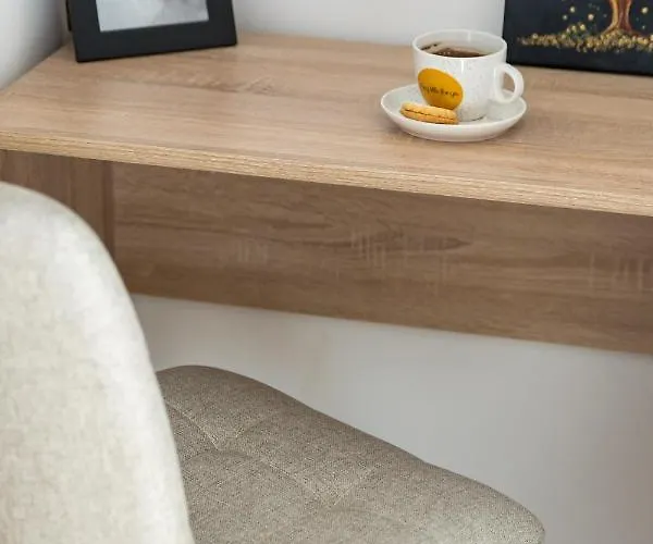 Teza, Amazing View Glavani