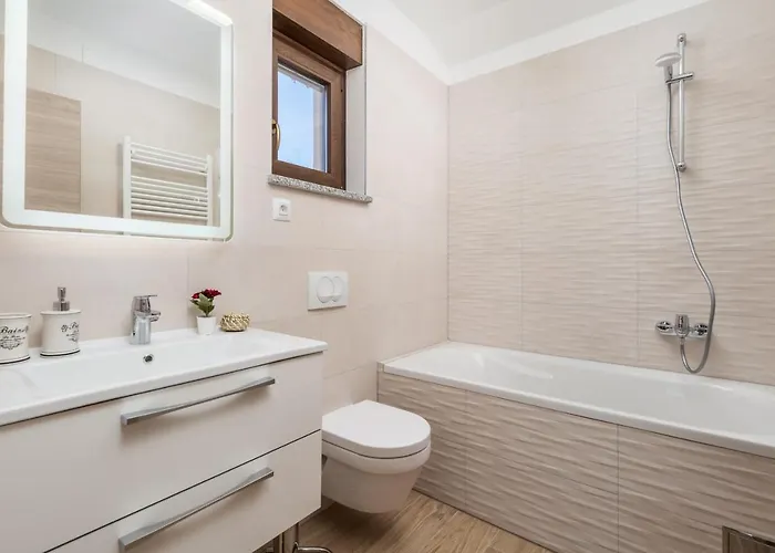 Teza, Amazing View * Glavani