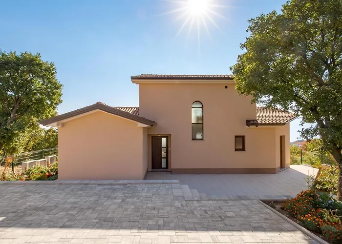 Villa Teza, Amazing View Glavani